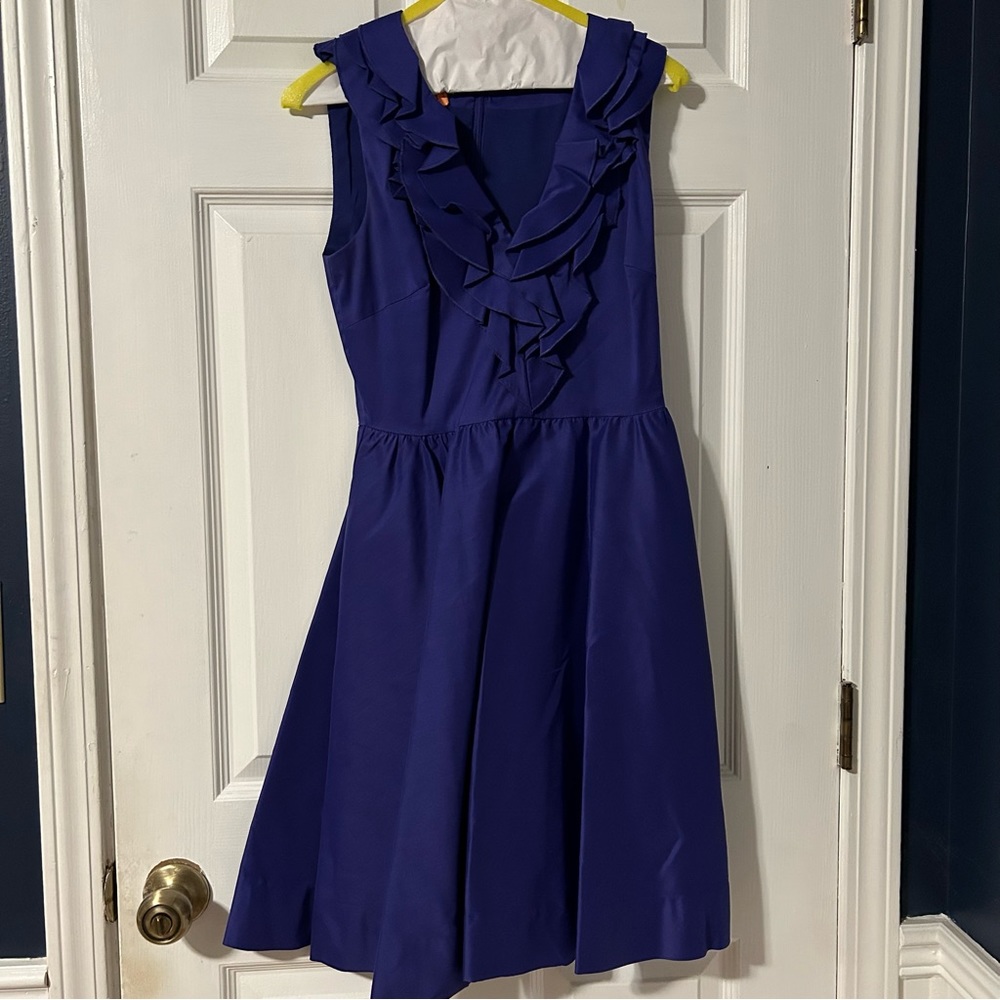 Suzi Chin for Maggie Boutique Ruffle V-Neck Knee Length Cocktail Dress with Bow